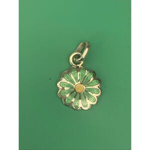 .925 Green Daisy Sterling Silver Jewelry Charm #garden #vintage